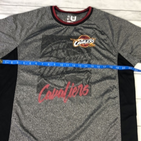 Cleveland Cavaliers Labron James #23 -Shirt Sz L - Picture 2 of 10